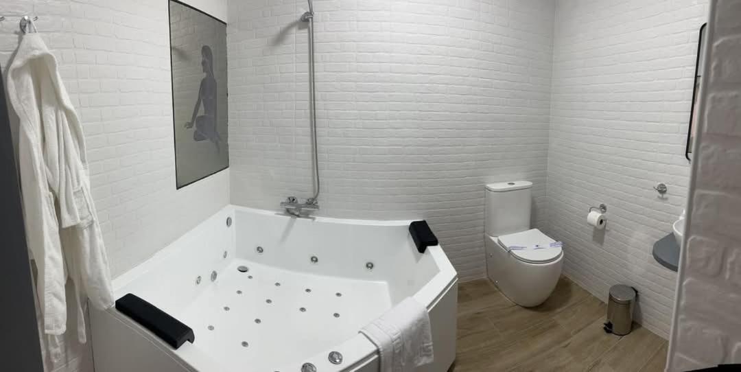 Motel Caldas Caldas De Reis Eksteriør billede
