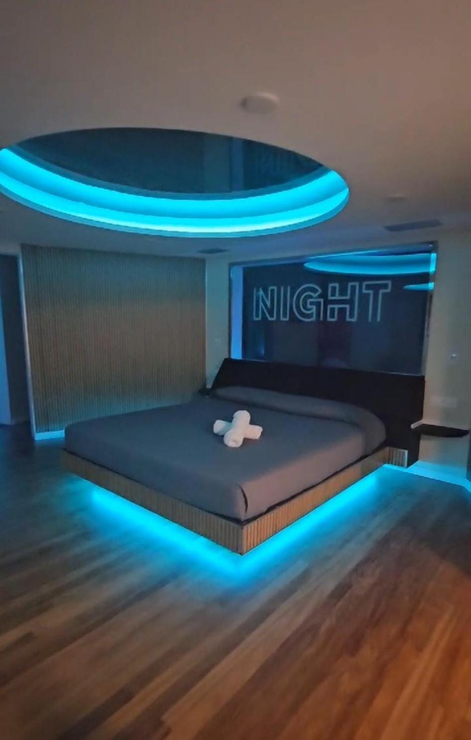 Motel Caldas Caldas De Reis Eksteriør billede