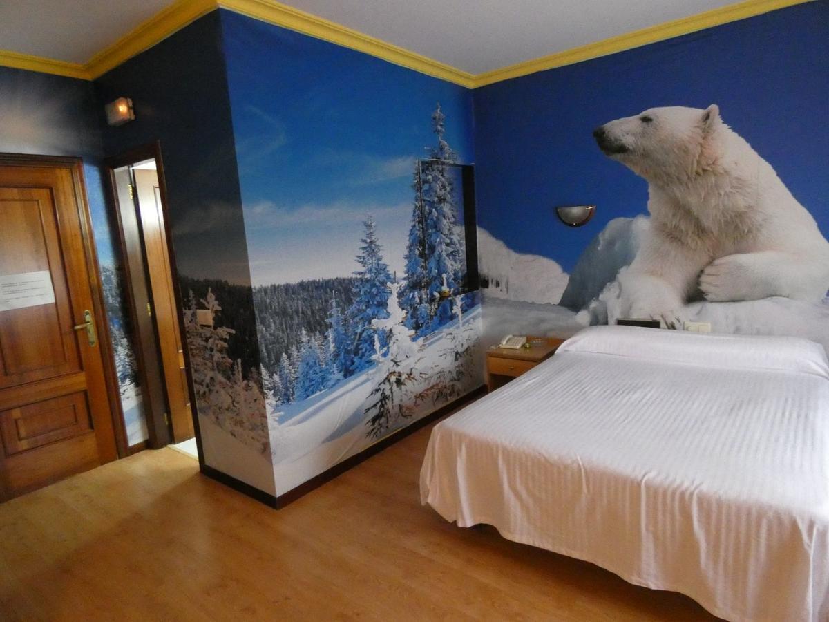 Motel Caldas Caldas De Reis Eksteriør billede