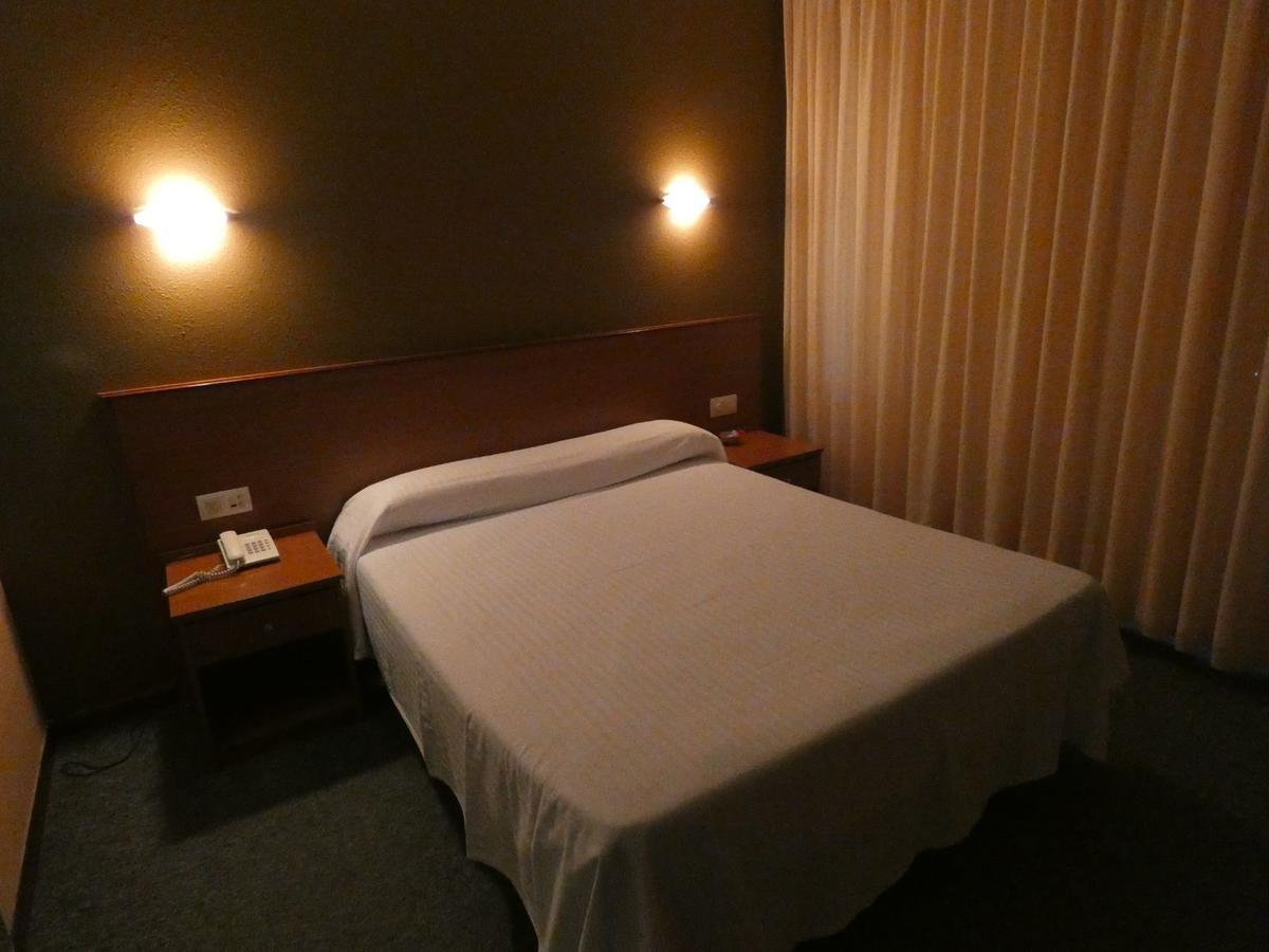 Motel Caldas Caldas De Reis Eksteriør billede