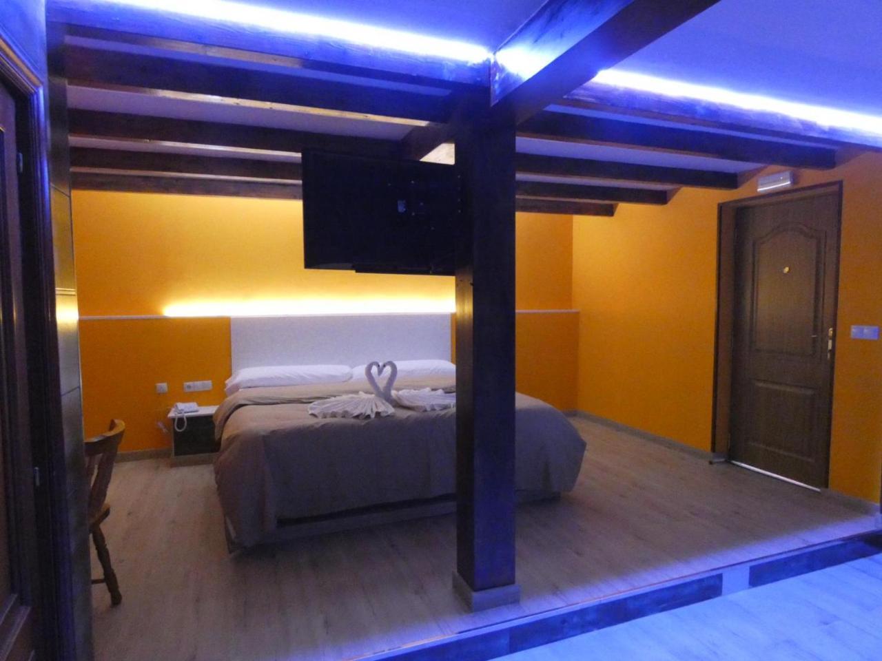 Motel Caldas Caldas De Reis Eksteriør billede